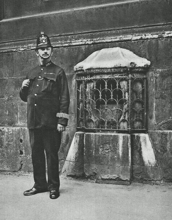 ‘Doctor Who’ made London’s police boxes famous. Can this redesign make them useful? | DeviceDaily.com