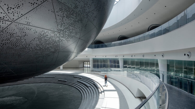 Propaganda or architectural masterpiece? A mesmerizing space museum rises in Shanghai | DeviceDaily.com