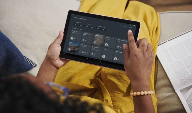 Amazon's new Fire HD 10 tablet falls to $80 for Prime Day | DeviceDaily.com