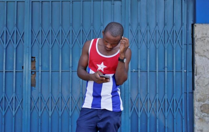 Cuba blocks access to Facebook and Telegram in response to protests | DeviceDaily.com
