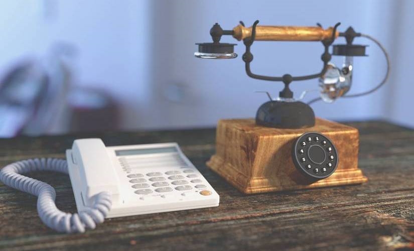 The Pros and Cons of Cold Calling and How to Do it Right | DeviceDaily.com