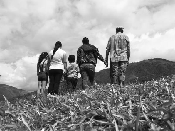 How photography is bringing justice to war-torn Colombia | DeviceDaily.com