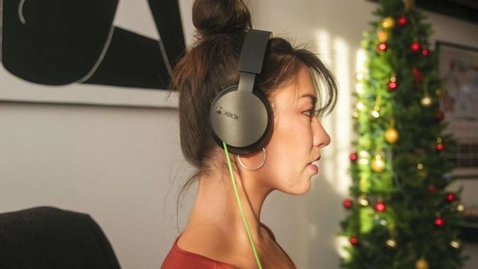 Microsoft announces a $60 wired Xbox Stereo Headset | DeviceDaily.com