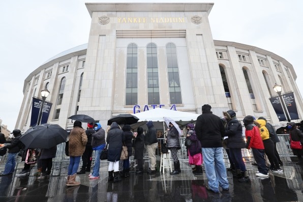 The unsung heroes of the pandemic? Sports stadiums | DeviceDaily.com