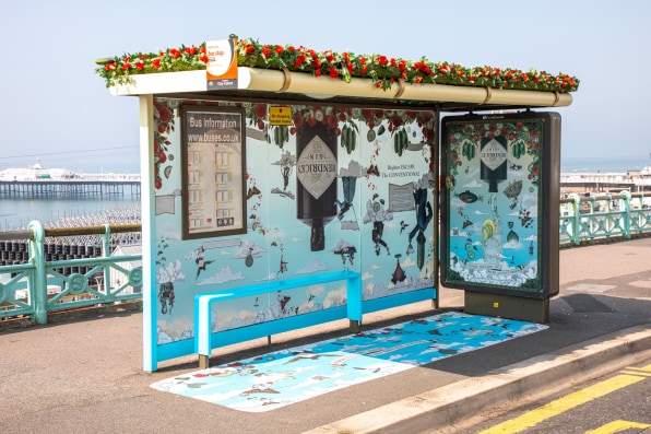 Why U.K. bus stops suddenly smell like roses and cucumber | DeviceDaily.com
