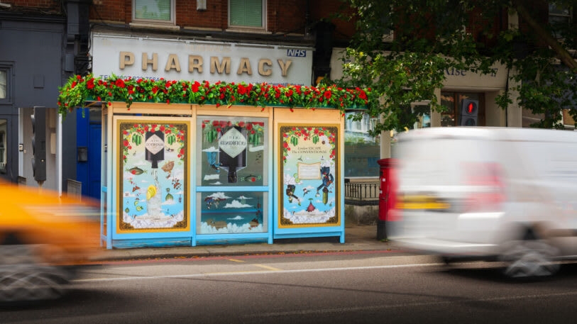 Why U.K. bus stops suddenly smell like roses and cucumber | DeviceDaily.com