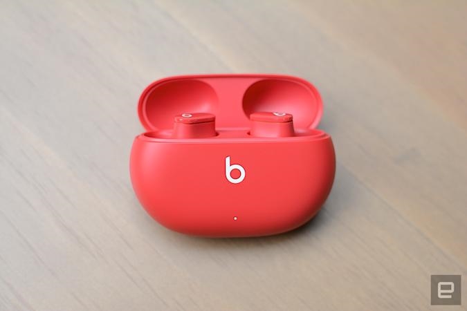 The Beats Studio Buds drop to a new record low of $130 | DeviceDaily.com