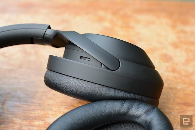 Sony's WH-1000XM4 ANC headphones fall back to $278 at Amazon | DeviceDaily.com