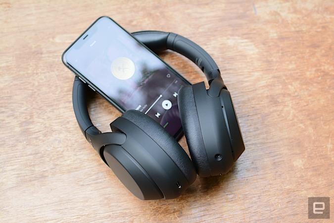 Sony's WH-1000XM4 ANC headphones fall back to $278 at Amazon | DeviceDaily.com