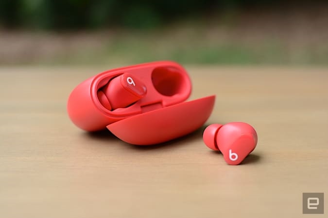 The Beats Studio Buds drop to a new record low of $130 | DeviceDaily.com