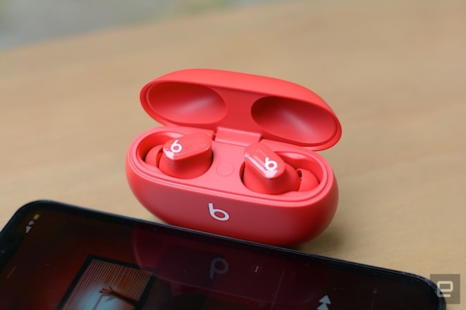 The Beats Studio Buds drop to a new record low of $130 | DeviceDaily.com