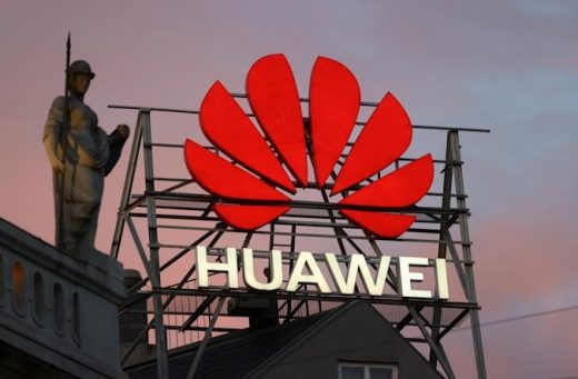 Huawei accused of pressuring US firm into installing a data backdoor