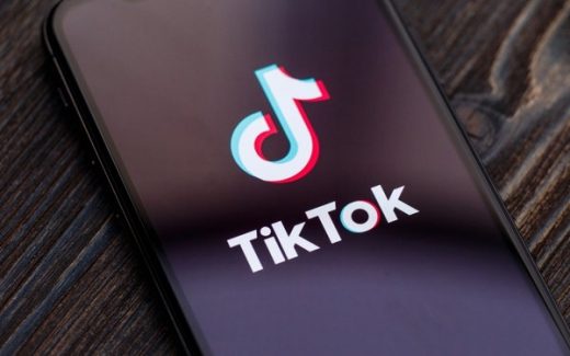 TikTok Live Expands With Discovery, 200-Keyword Filter Feature