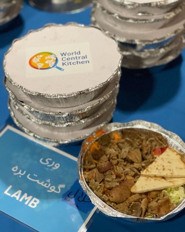 Stew, schwarma, and spinach: the first meals Afghan refugees are eating as they land in America | DeviceDaily.com