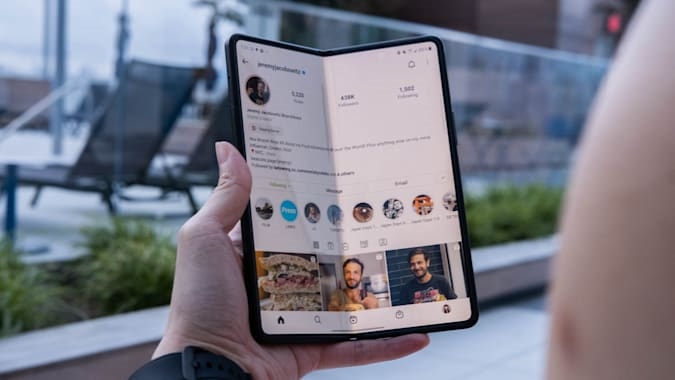 ICYMI: We see how the Samsung Galaxy Z Fold 3 performs in the real world | DeviceDaily.com