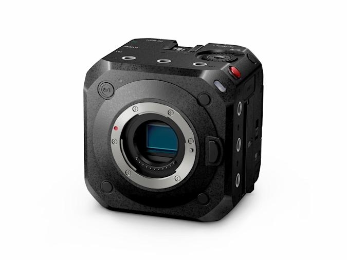 Panasonic's BS1H is a box-style camera with a full-frame sensor | DeviceDaily.com