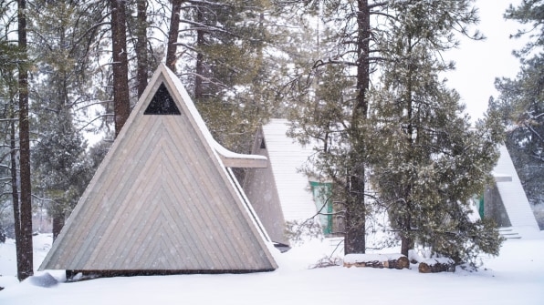 The classic A-frame cabin gets a sleek redesign | DeviceDaily.com