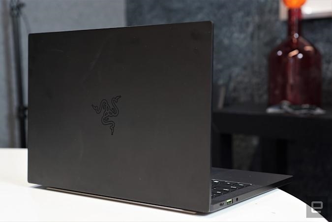 The 2020 Razer Blade Stealth is $600 off at Amazon right now | DeviceDaily.com