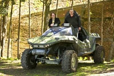 Watch Ken Block's Hoonigan team build a real life 'Halo' Warthog vehicle | DeviceDaily.com