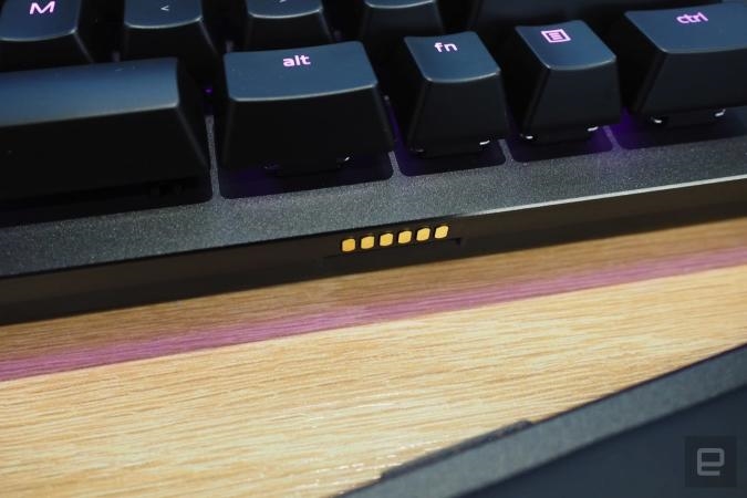 Razer gets its opto-mechanical keyboard right on the second try | DeviceDaily.com