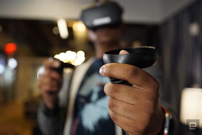 Fandango's Vudu streaming service is now available on Oculus Quest VR headsets | DeviceDaily.com