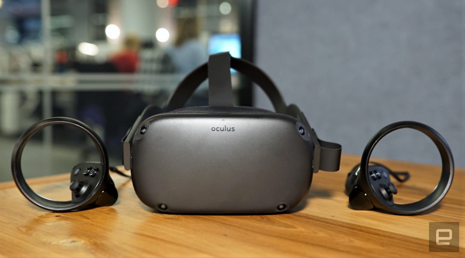 Fandango's Vudu streaming service is now available on Oculus Quest VR headsets | DeviceDaily.com