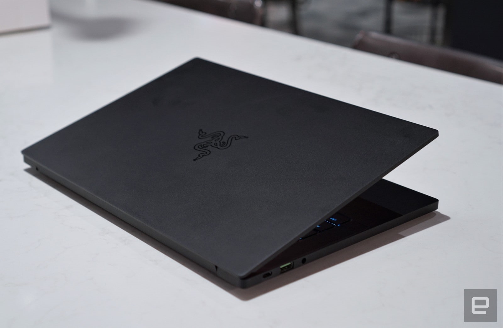 The 2020 Razer Blade Stealth is $600 off at Amazon right now | DeviceDaily.com