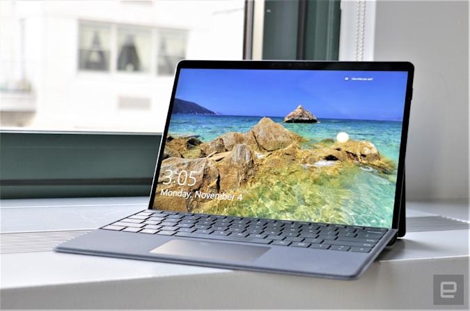 Microsoft's Surface Pro X will start at $899 with Windows 11 refresh | DeviceDaily.com