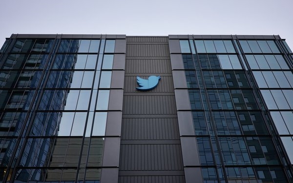 Twitter To Pay $809 Million To Settle Investor Claims Over User Metrics | DeviceDaily.com