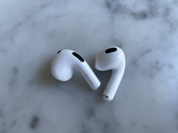 Review: Apple’s third-generation AirPods are a worthwhile upgrade for runners | DeviceDaily.com