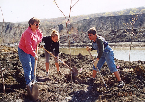 Meet the landscape architect turning Superfund sites into must-see destinations | DeviceDaily.com