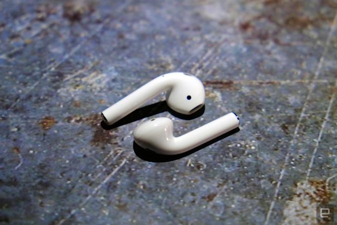 Apple's second-generation AirPods drop to $89 ahead of Black Friday | DeviceDaily.com