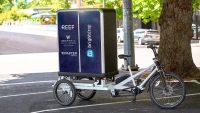 This e-bike delivery experiment reduced CO2 emissions by 30% per package