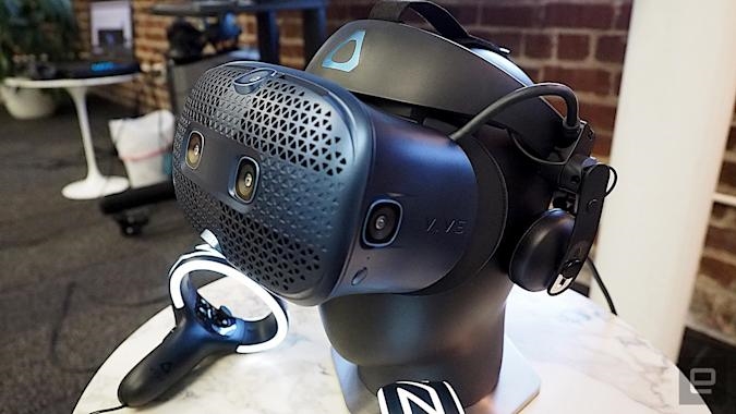 HTC Vive VR headsets fall to all-time lows for Black Friday | DeviceDaily.com