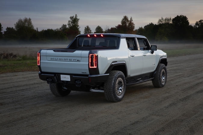 GMC will begin Hummer EV deliveries in December | DeviceDaily.com