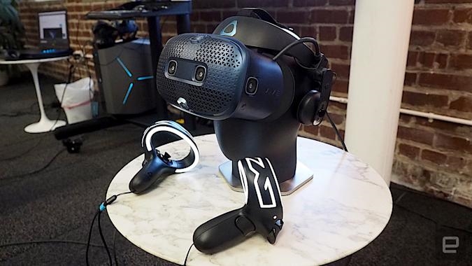 HTC Vive VR headsets fall to all-time lows for Black Friday | DeviceDaily.com