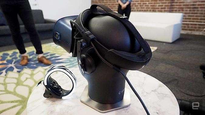 HTC Vive VR headsets fall to all-time lows for Black Friday | DeviceDaily.com