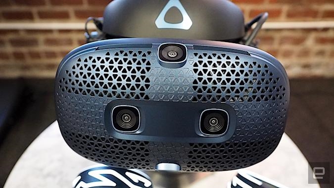 HTC Vive VR headsets fall to all-time lows for Black Friday | DeviceDaily.com