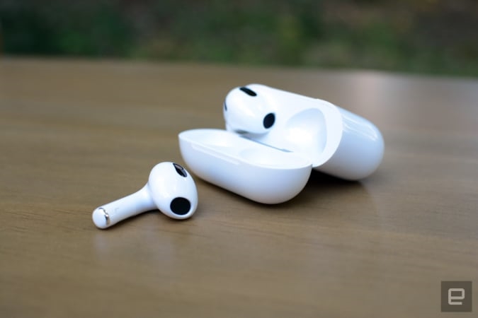 Apple's latest AirPods drop to $170 at Woot for today only | DeviceDaily.com