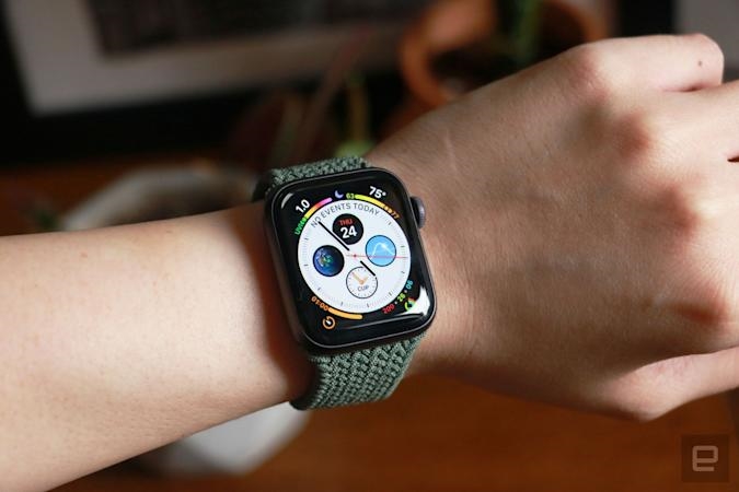 Apple Watch SE and Fitbits drop to all-time low prices at Amazon | DeviceDaily.com