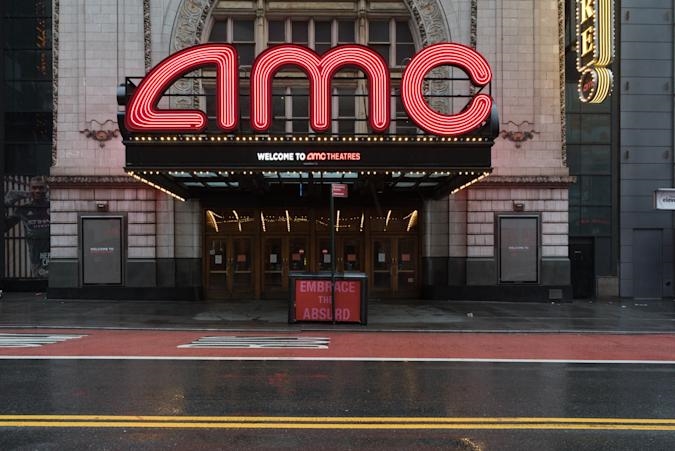AMC and Sony will hand out NFTs to 'Spider-Man' advance ticket buyers | DeviceDaily.com