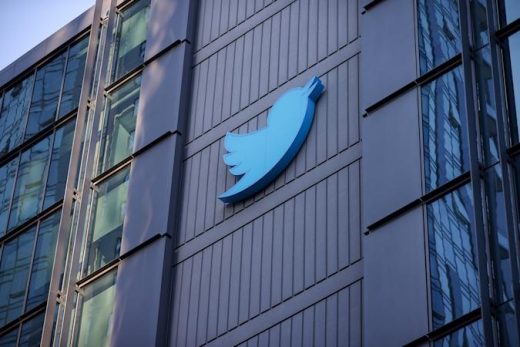 Twitter mistakenly suspended users after extremists abused its private image policy