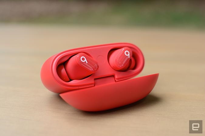 Beats Studio Buds are down to $100 at Adorama | DeviceDaily.com