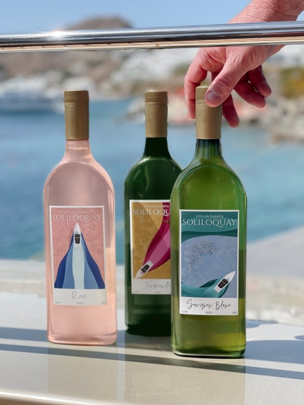 Flask-like plastic wine bottles are coming to a shop near you | DeviceDaily.com