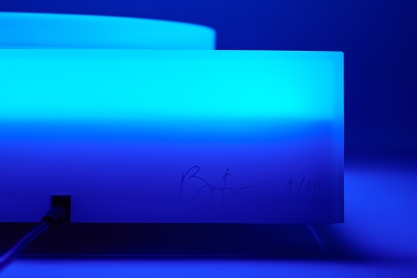 These glowing turntables by Brian Eno feel like the future of music | DeviceDaily.com