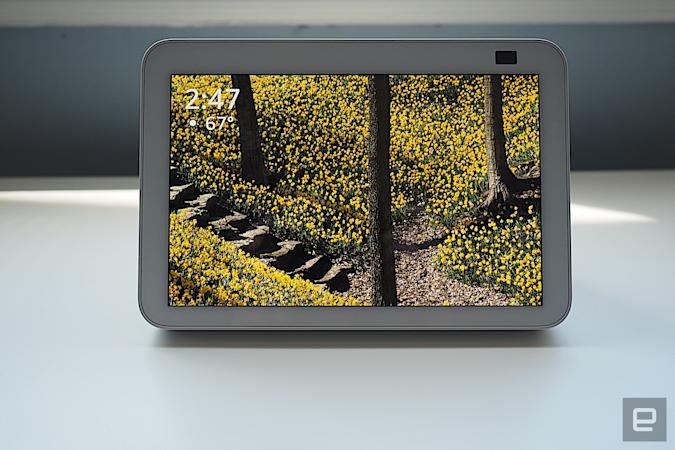 Amazon’s second-gen Echo Show 8 is back on sale for $90 | DeviceDaily.com