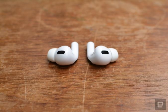 AirPods Pro drop to $180, plus the rest of the week's best tech deals | DeviceDaily.com