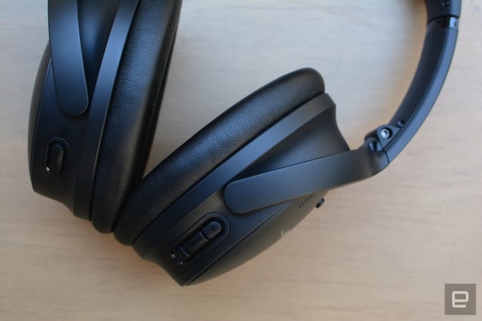 Bose's QuietComfort 45 ANC headphones return to an all-time low of $279 | DeviceDaily.com