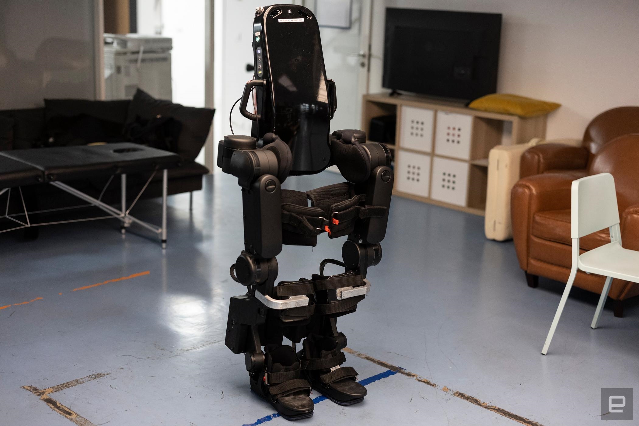 Wandercraft Atalante exoskeleton | DeviceDaily.com