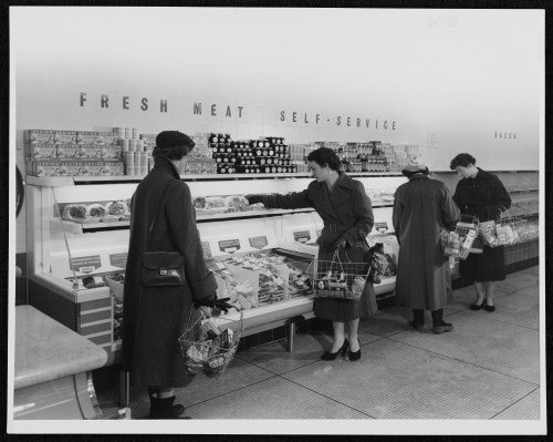 The fascinating history of shopping and its influence on how we buy stuff today | DeviceDaily.com